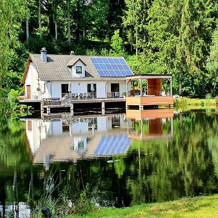 Les Etangs Du Thioux Guest House Малмеди Екстериор снимка