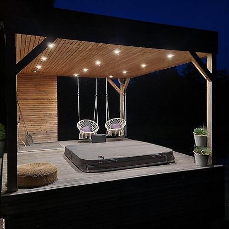 Les Etangs Du Thioux Guest House Малмеди Екстериор снимка