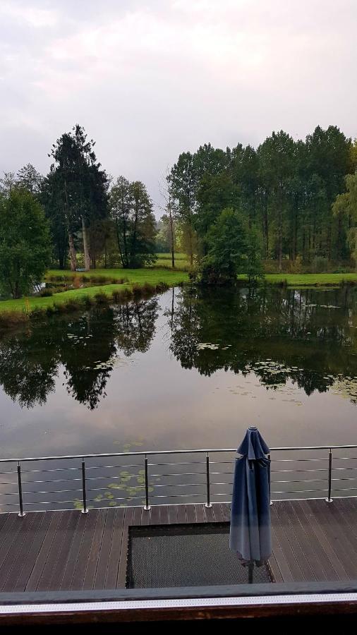 Les Etangs Du Thioux Guest House Малмеди Екстериор снимка
