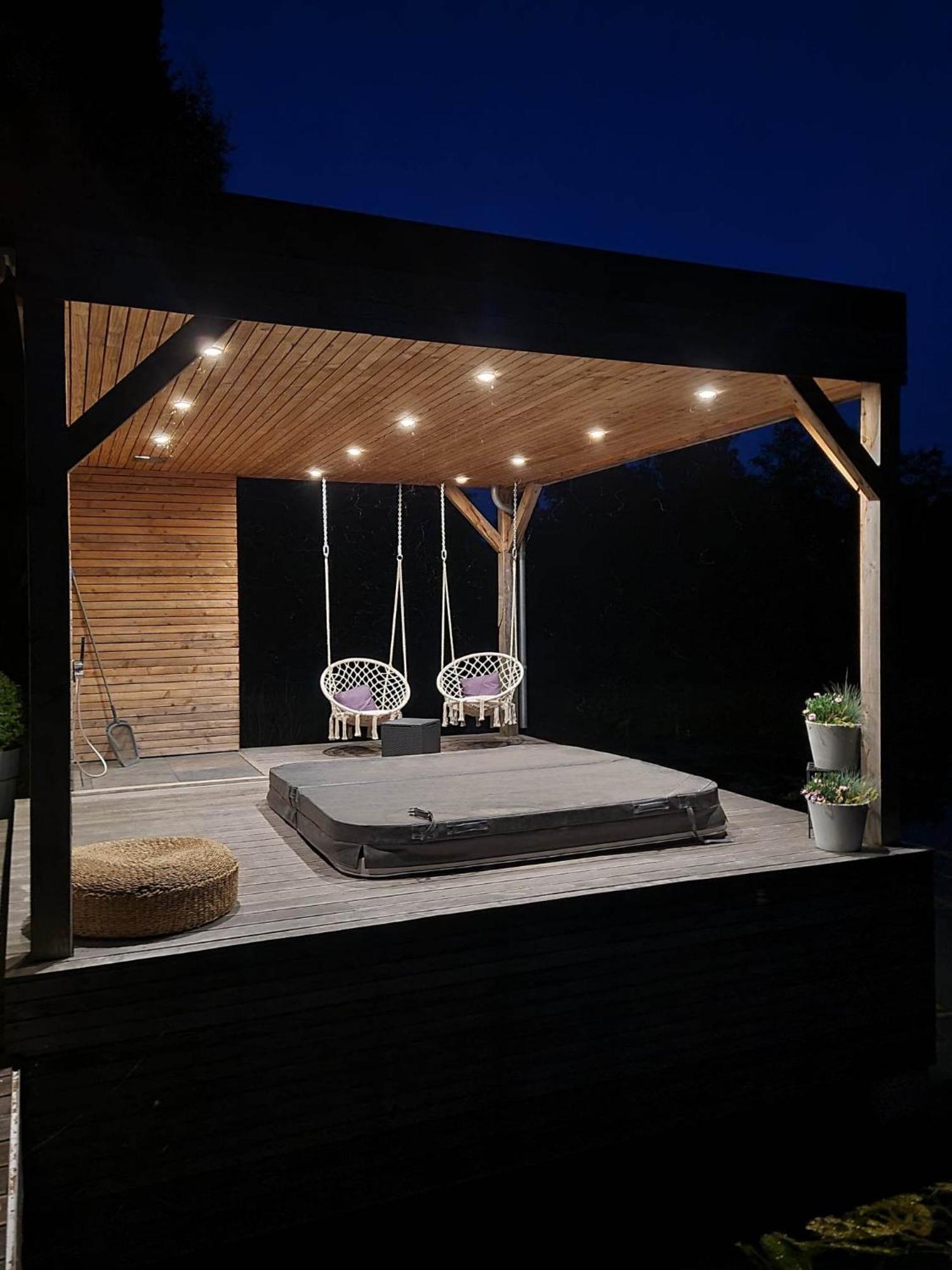 Les Etangs Du Thioux Guest House Малмеди Екстериор снимка